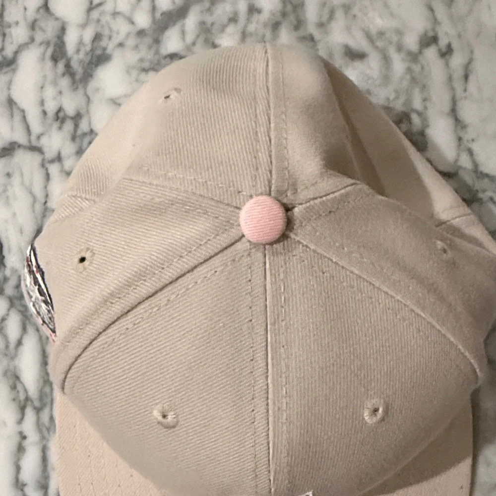 Seattle Mariners Mother’s Day Baseball Cap. - Picture 4 of 7